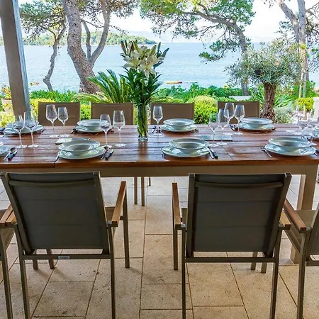 Ana Holiday home Jelsa (Hvar)